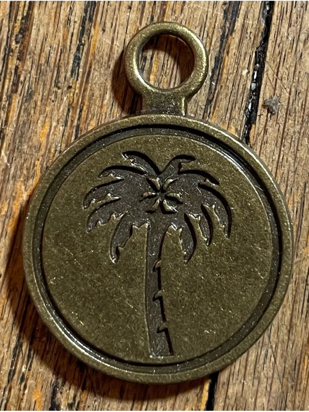 Vintage Bombay Palm Tree Pendant Necklace Circle Charm